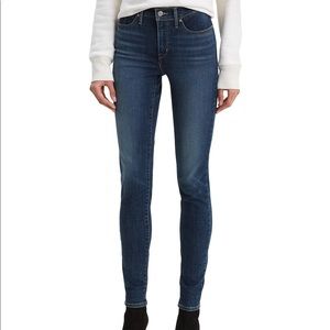 Levi’s 311 Shaping Skinny Jean